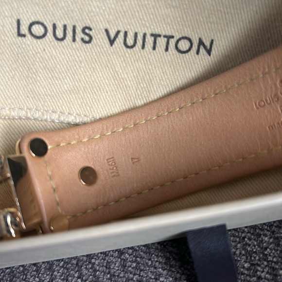 Louis Vuitton Two-Toned Leather Monogram Bracelet with Gold Hardware - Picture 5 of 9